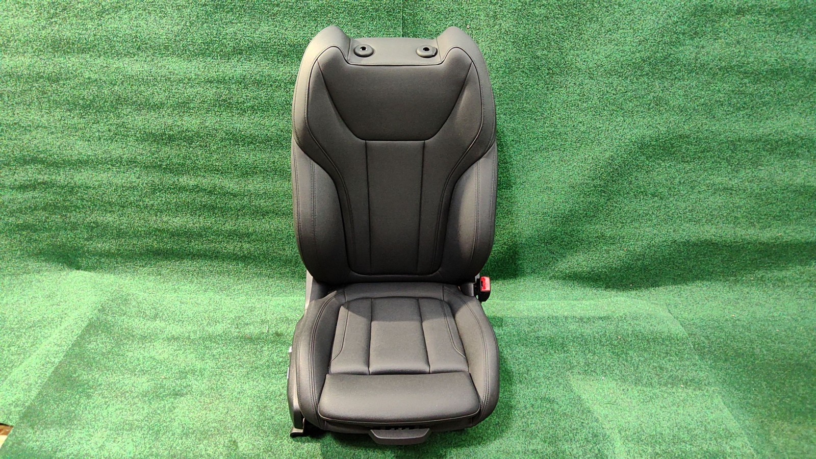 2018-2025 Bmw 330i Front Right Seat Vinyl Black/kcsw Oem 52107472278 52107472288