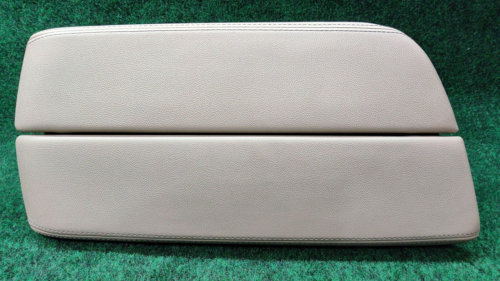 2017-2020 BMW 530i Front Console Armrest Canberra Beige OEM 51169389356