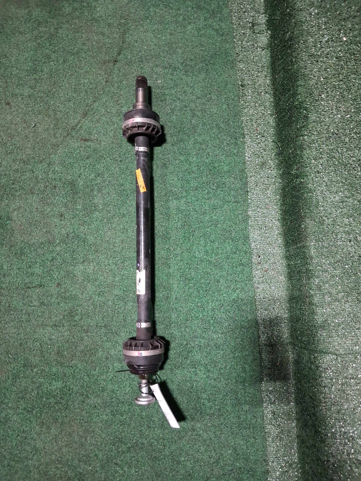 2019-2025 Output axle shaft rear Right RH OEM 33208487124