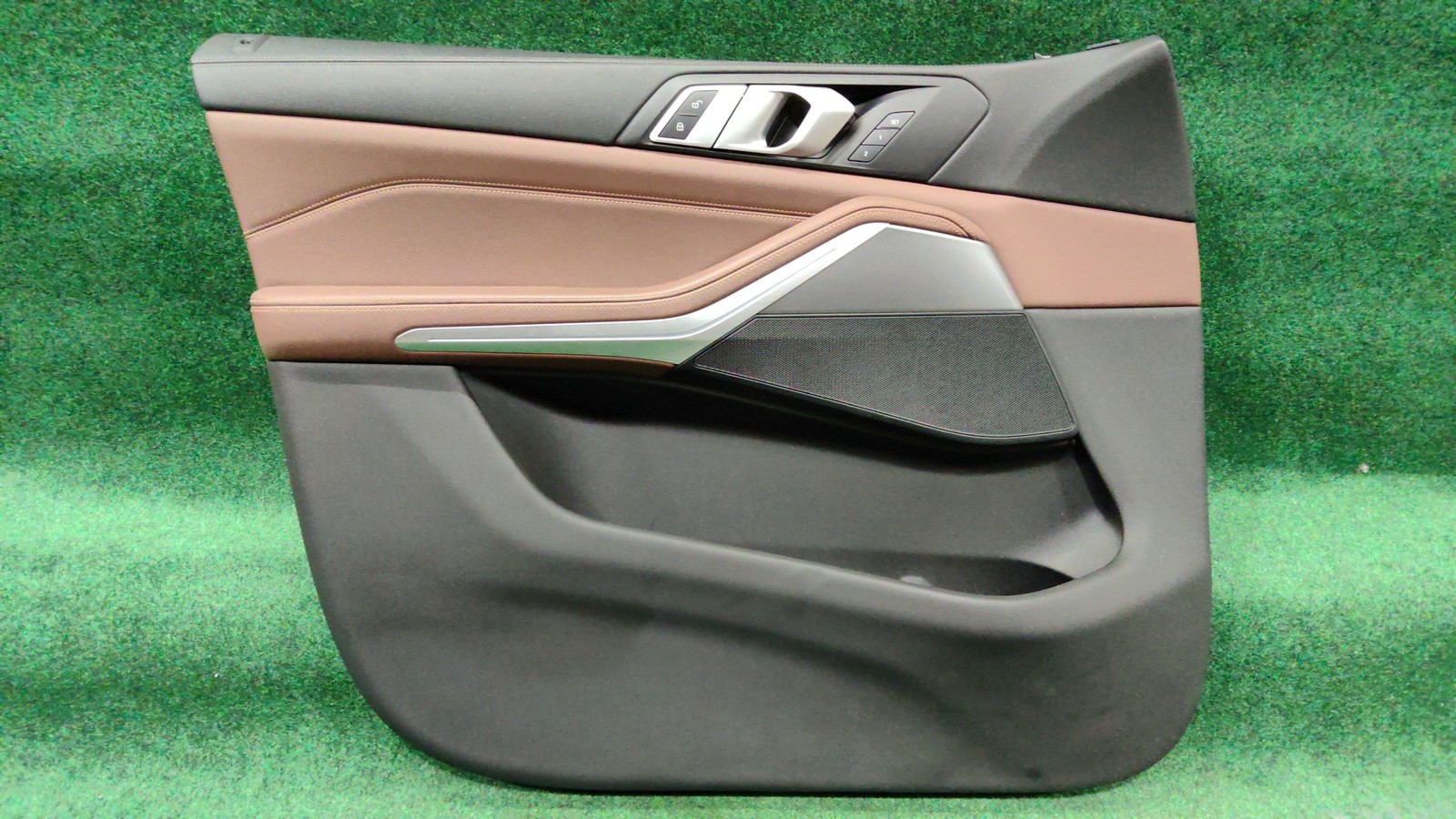 2019-2023 BMW X5 Front Left Inner Door Trim Panel Coffee MCHF OEM 51419473907