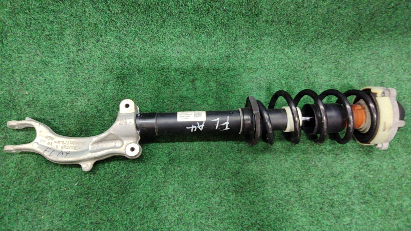 2017-2021 Audi A4 Front Left Strut Shock Absorber Oem 8w0413031aa 8w0413037g