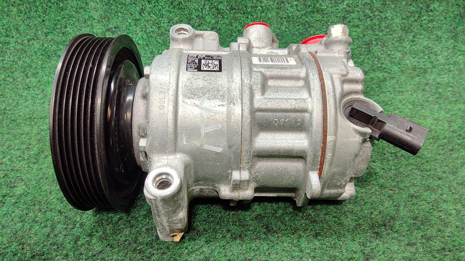 2021-2024 Audi A4 A/c Compressor Oem 8w0816803j