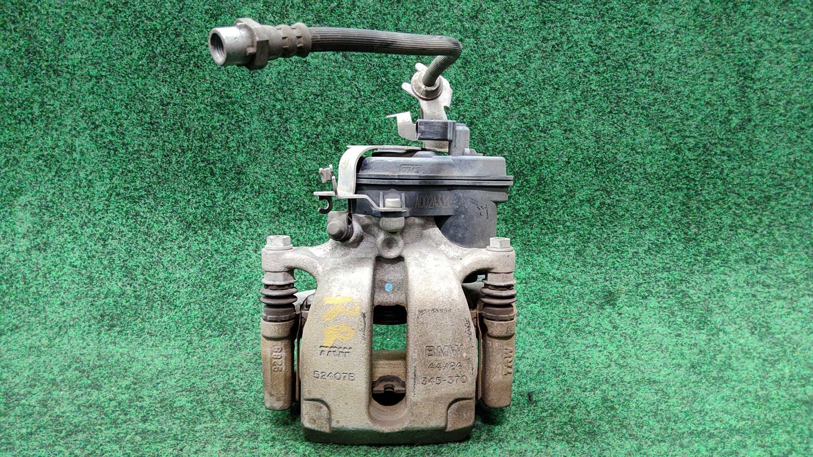 2019-2025 BMW X5 Rear Right Caliper OEM 34216891768 34206891910