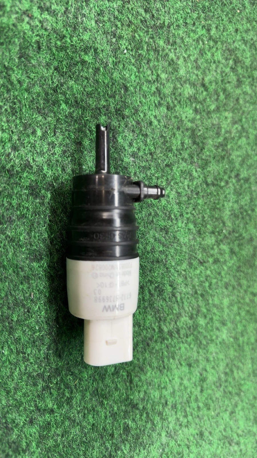 2017-2024 Bmw X5 Windshield Washer Pump Oem 67128736998