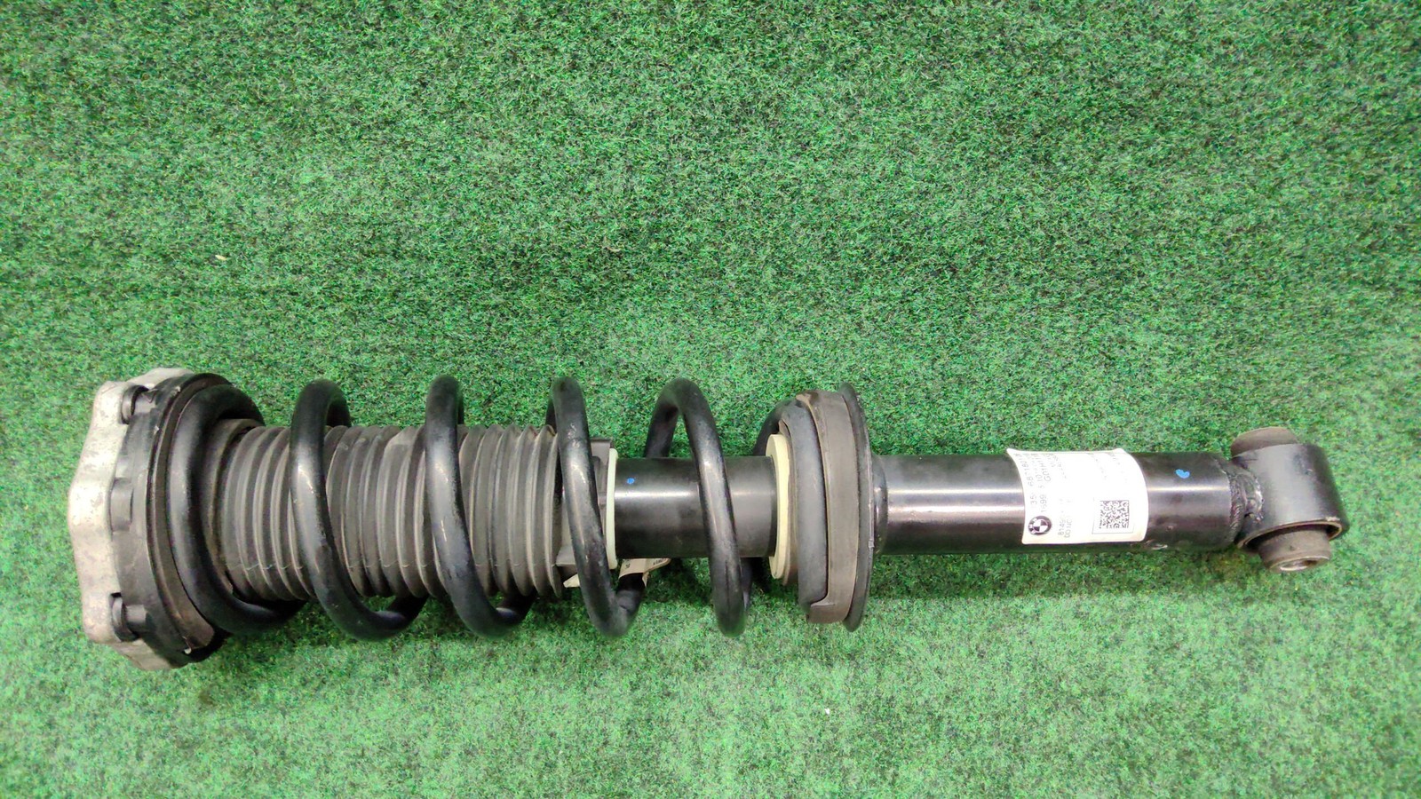 2018-2024 BMW X3 Rear Right Shock Strut Absorber Assembly OEM 33526871801