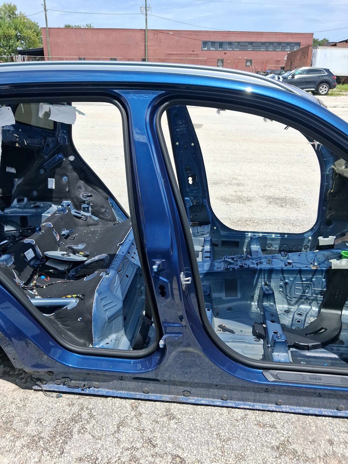 2018-2024 Bmw X3 Right Body B-pillar Phytonic Blue Met. Oem 41007494062
