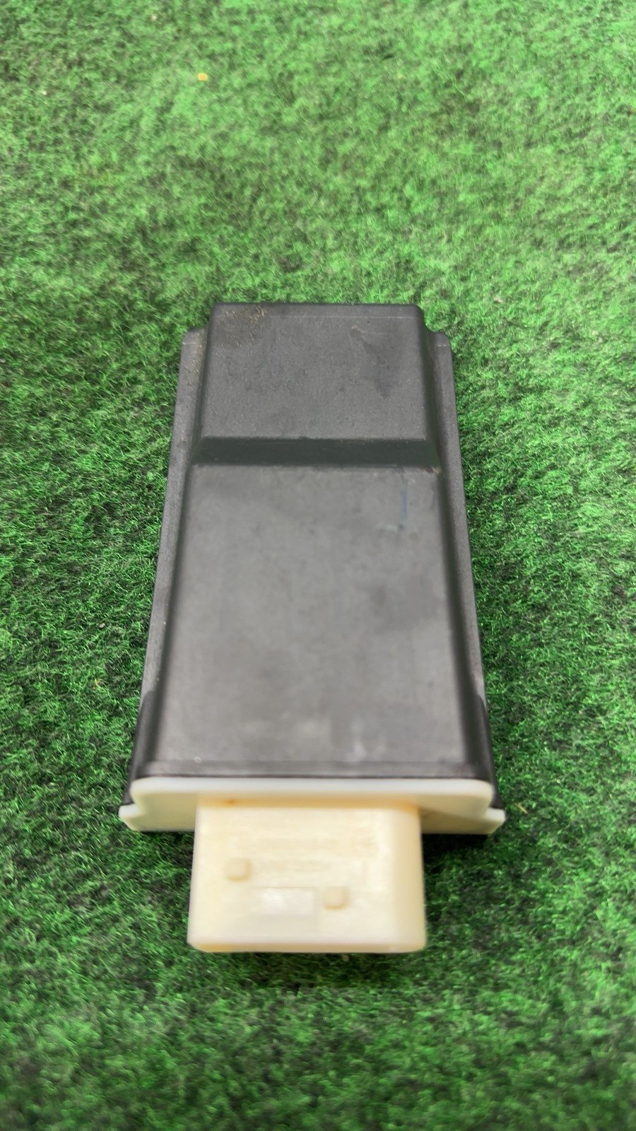 2018-2022 Bmw X3 Front Seat Control Module Oem 65776991455