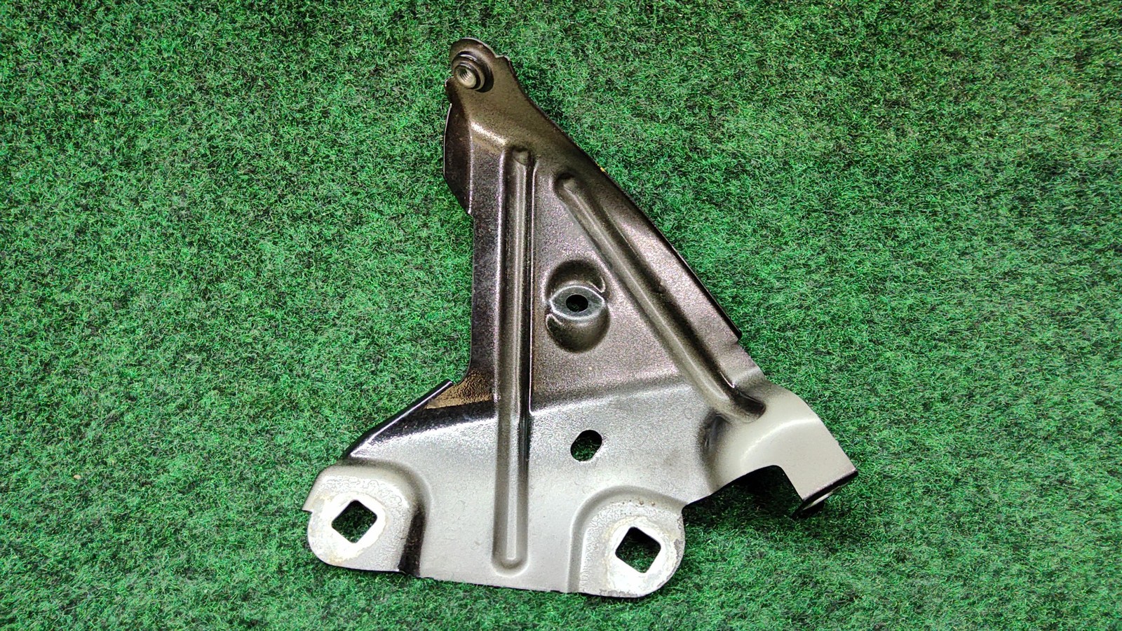 2016-2022 Bmw X1 Wing Fender Holder Bracket Column A right Oem 41007427136