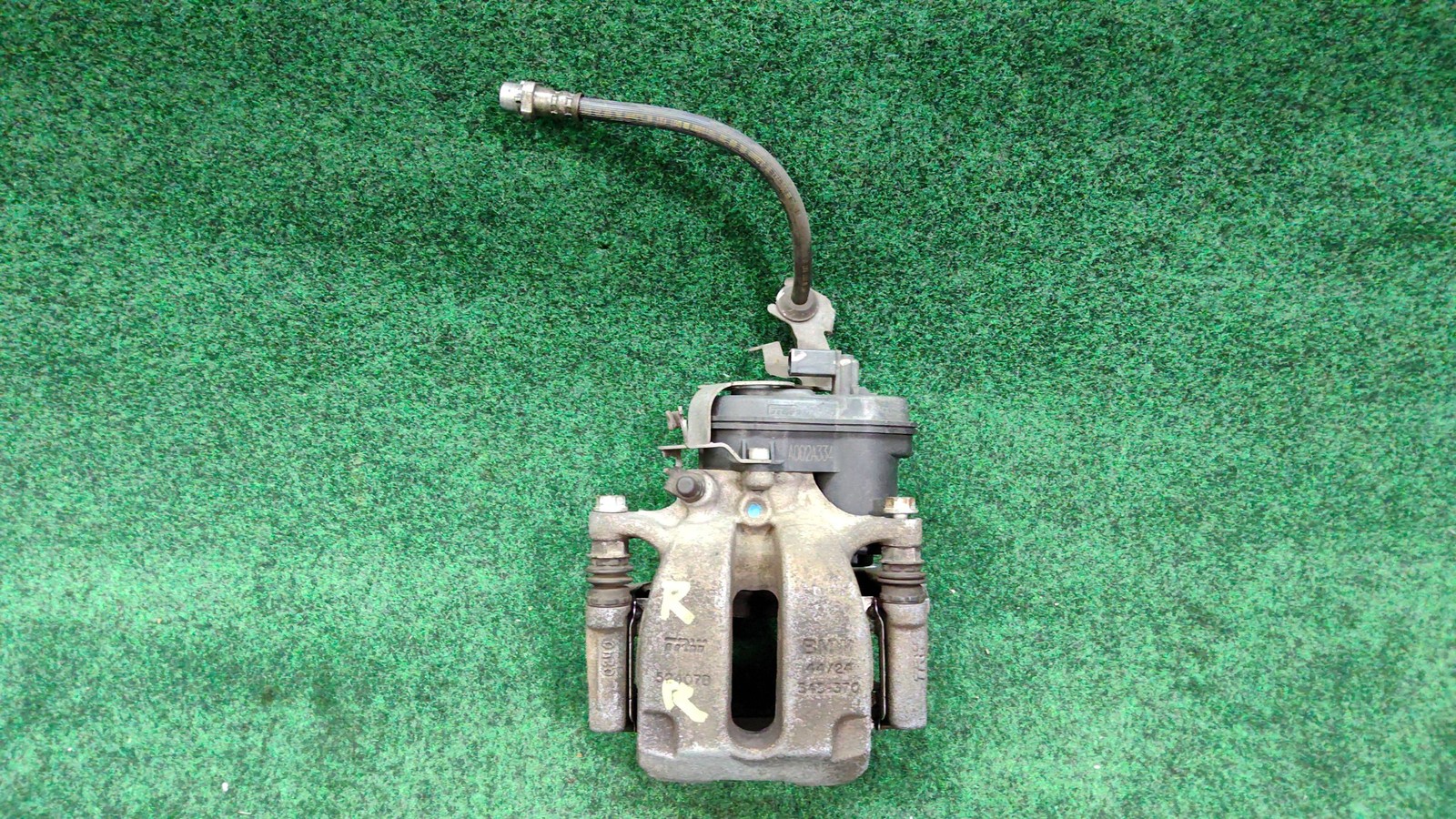 2019-2024 BMW X7 Rear Right Caliper OEM  34216891768