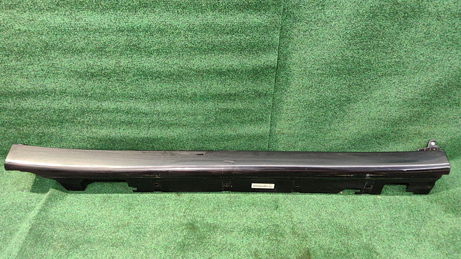 2016-2022 Bmw X1 Rocker Moulding Right Rh Oem 51778067688 Original