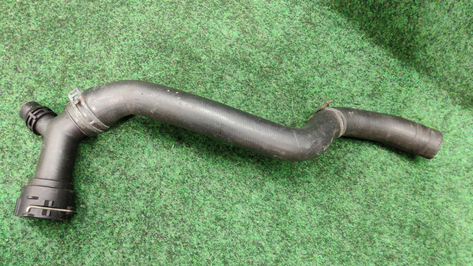 2017-2025 Audi A5 Upper Radiator Coolant Hose Oem 8w0122101b