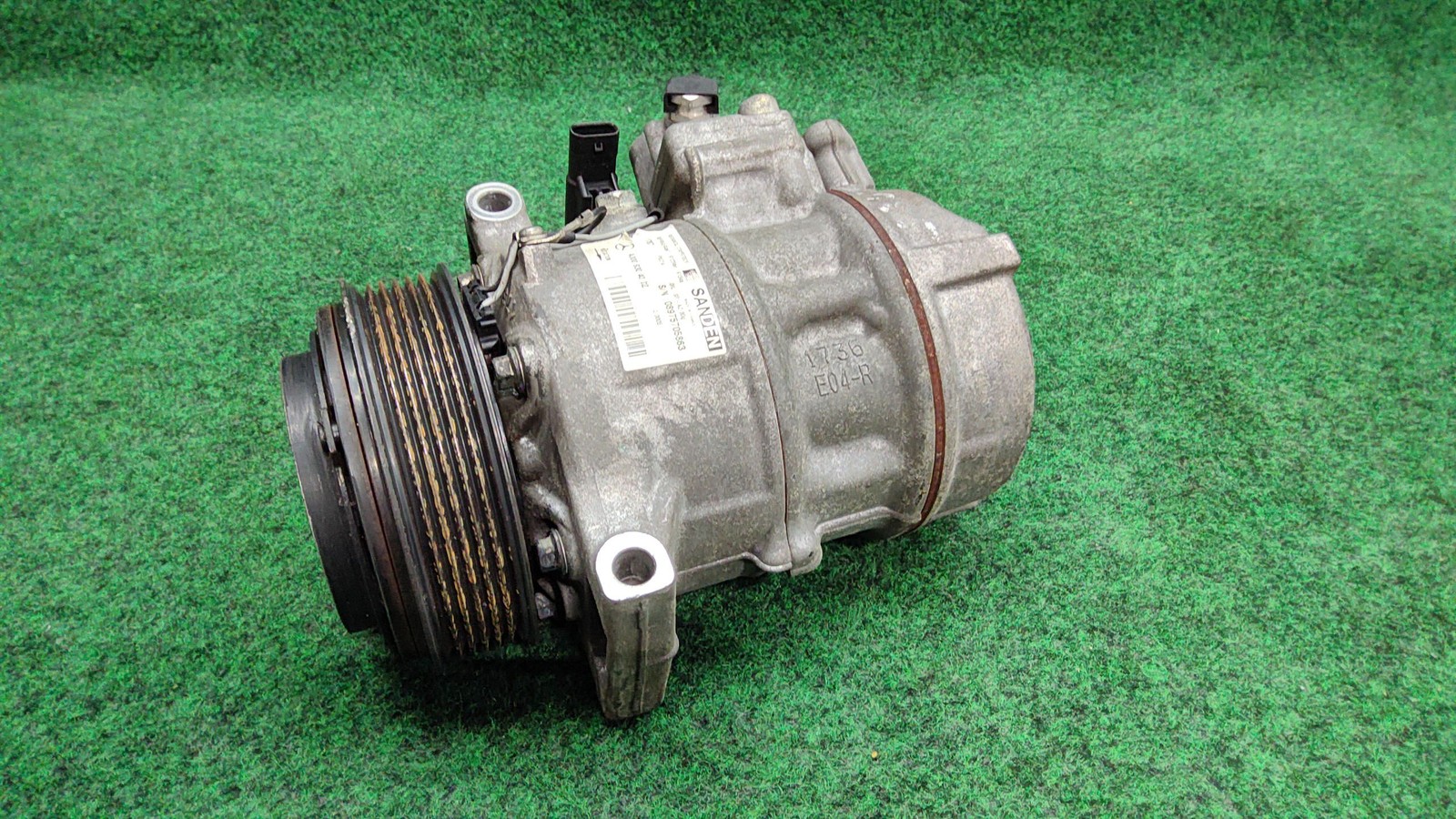 2015-2018 Mercedes Benz C300 A/C Compressor 86K Miles OEM A0008304002