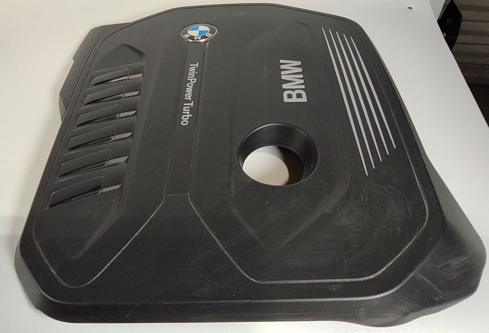 2019 BMW X4 3.0L Engine Cover OEM 11128687751
