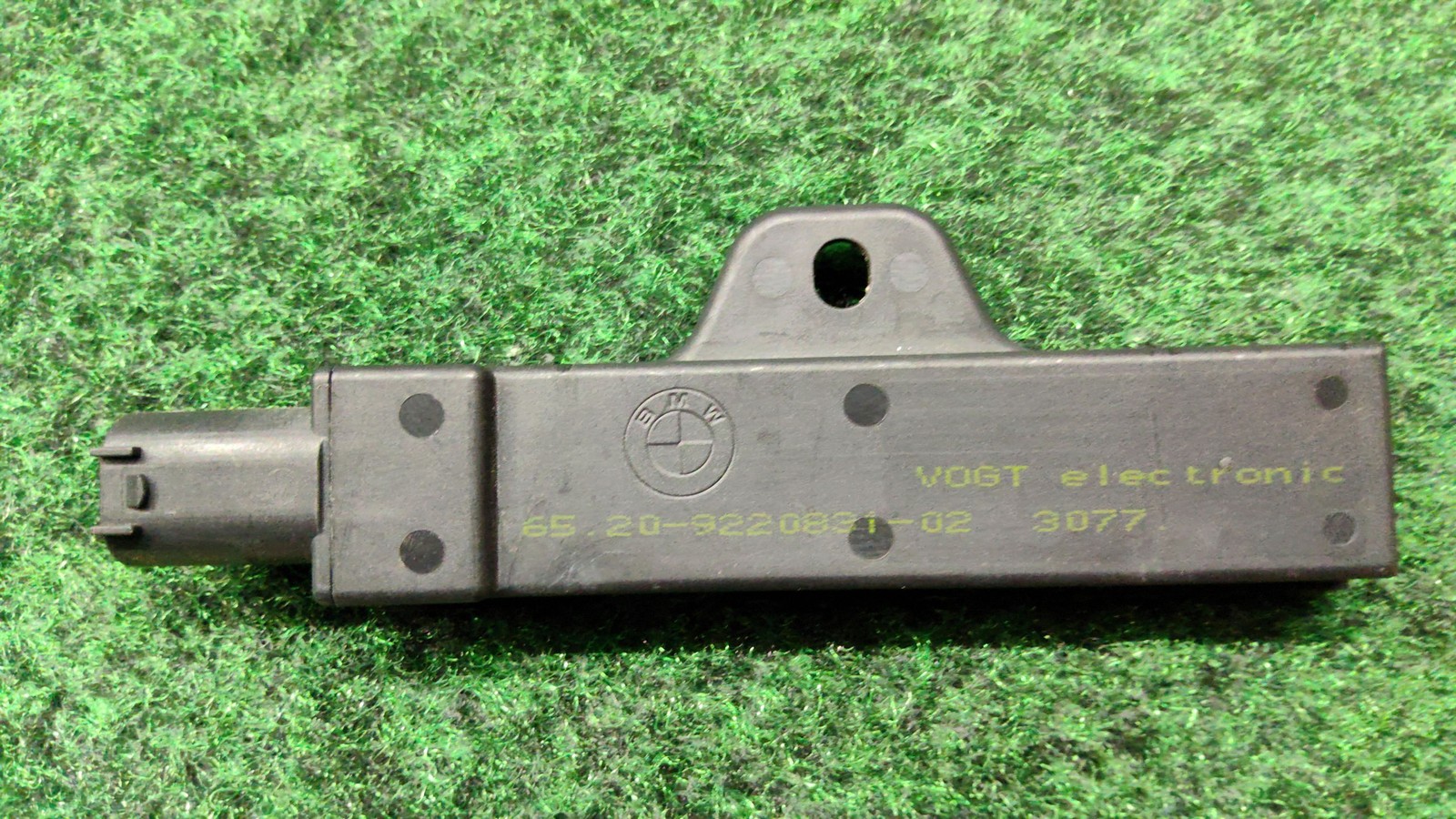 2019-2022 Bmw 330i Outside Antenna Comfort Access Oem 65206832066