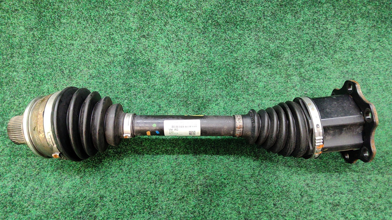 2023-2025 Audi Q5 Front Left Axle Assembly 12k Oem 80a407271g Original