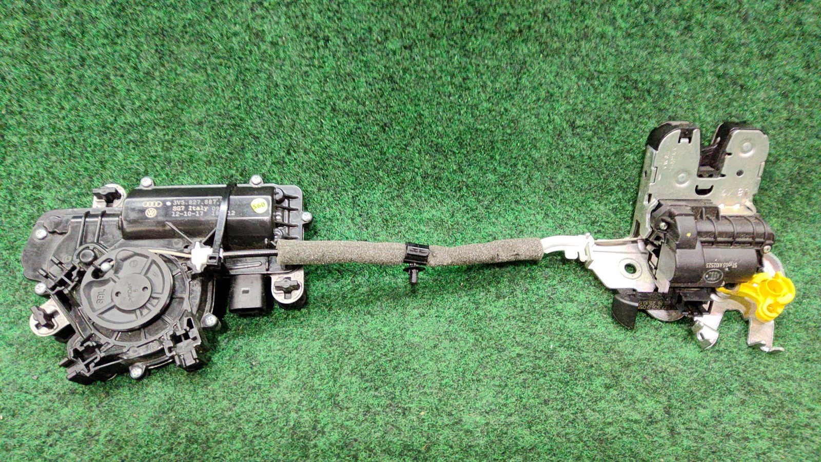 17-2025 Audi A5 Trunk Lid Servomotor Actuator Lid Lock Oem 3v5827887b 4m0827506d