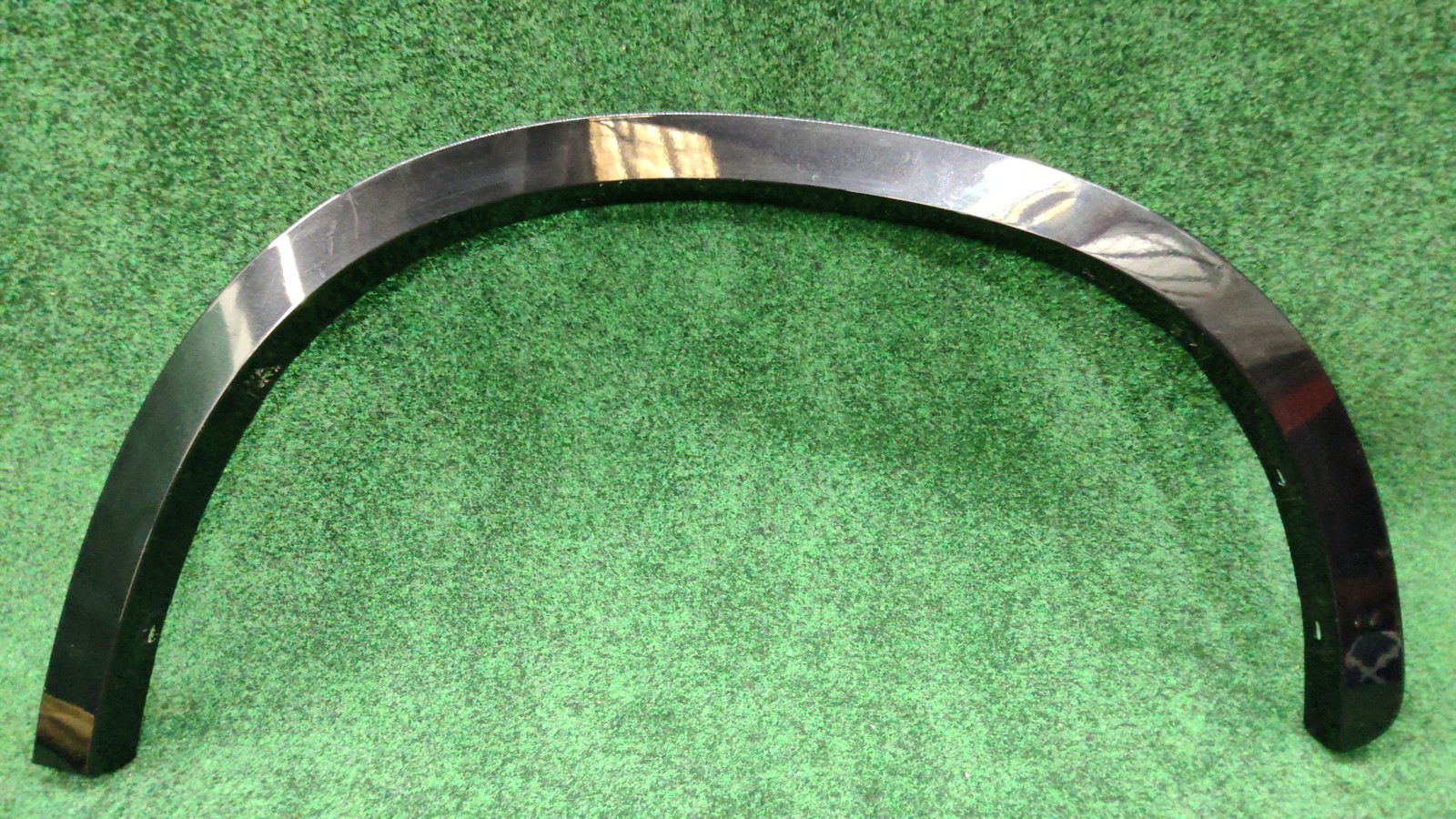 2016-2022 Bmw X1 Wheel Arch Trim Rear Left Lh Oem 51777332339