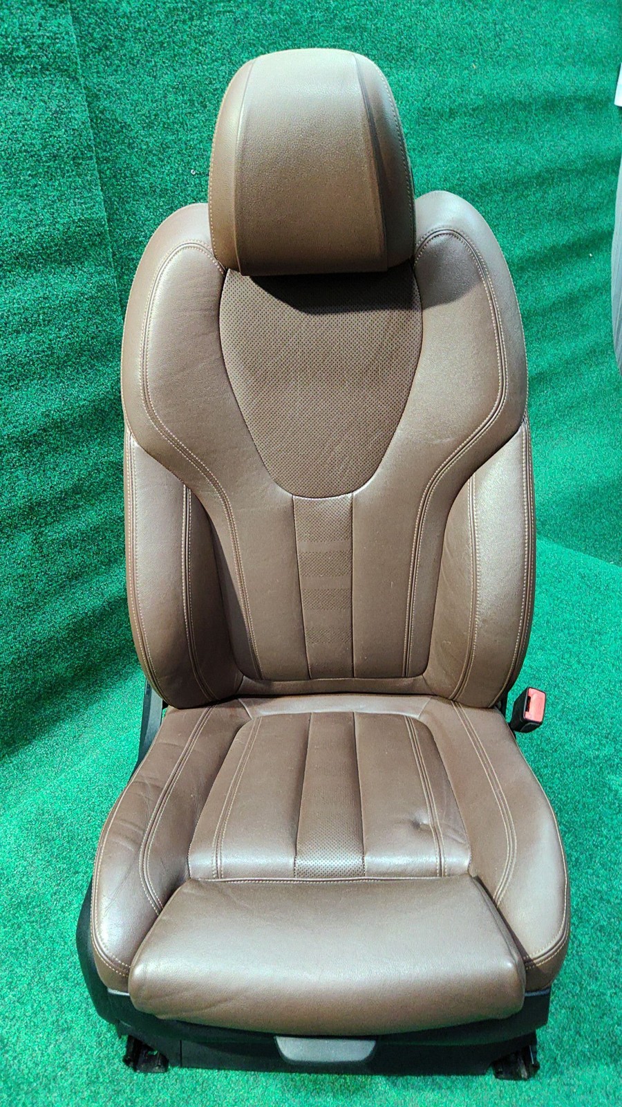 2019-25 BMW X5 Front Right Seat leather OEM 52107457276 52107459214 52107497649