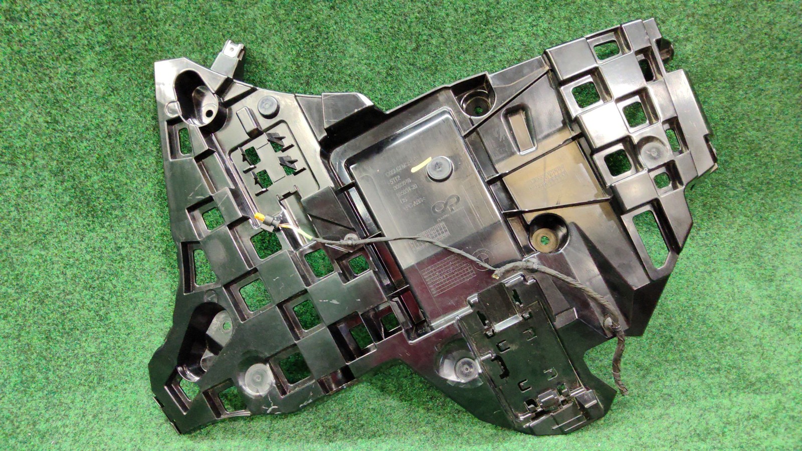 2024-2025 Bmw X5 Bumper Bracket Right Rear Oem 51128085646