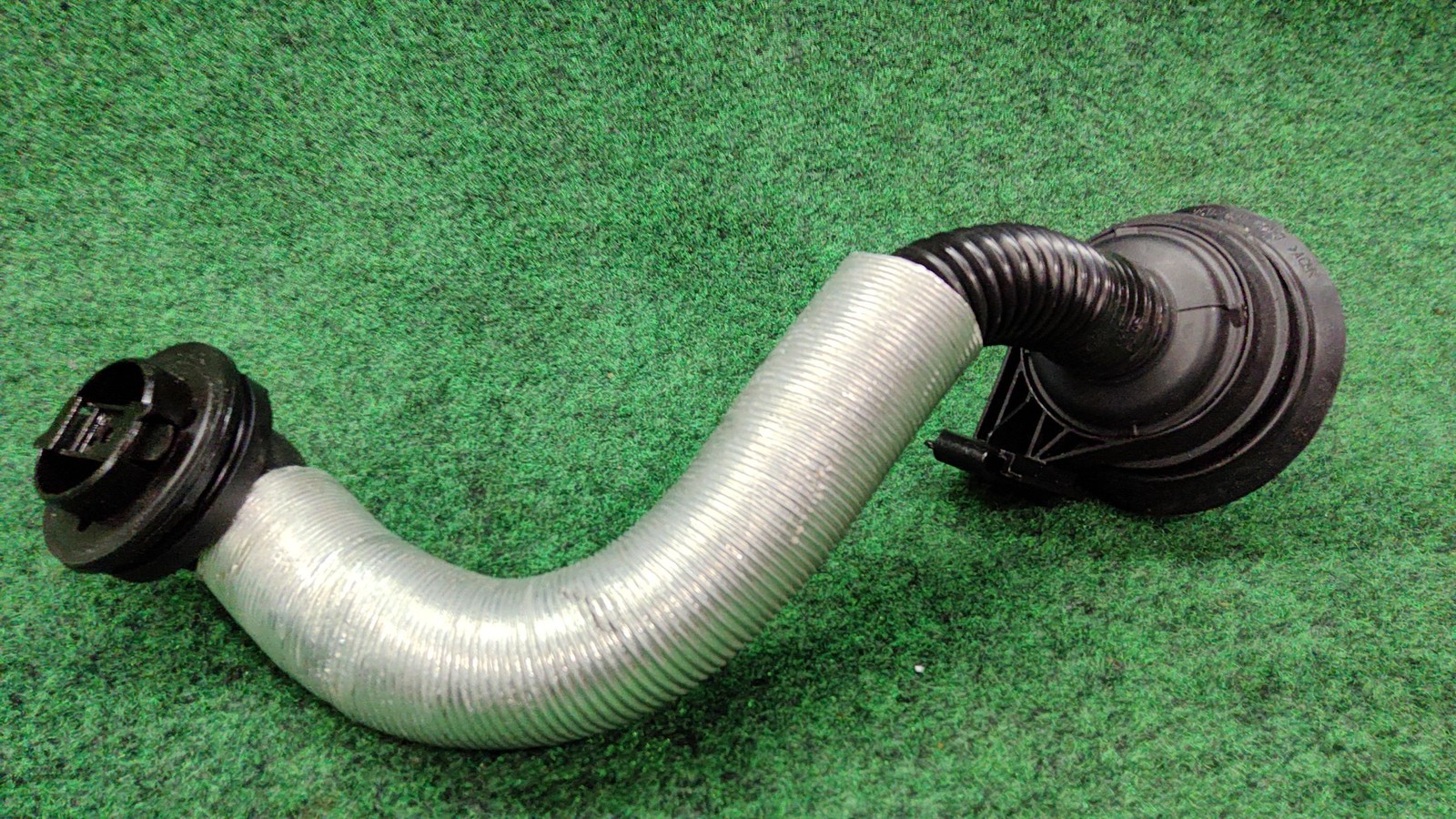 2020-2025 AUDI Q7 Engine Oil Filter Tube OEM 057133287C 4M0115301K