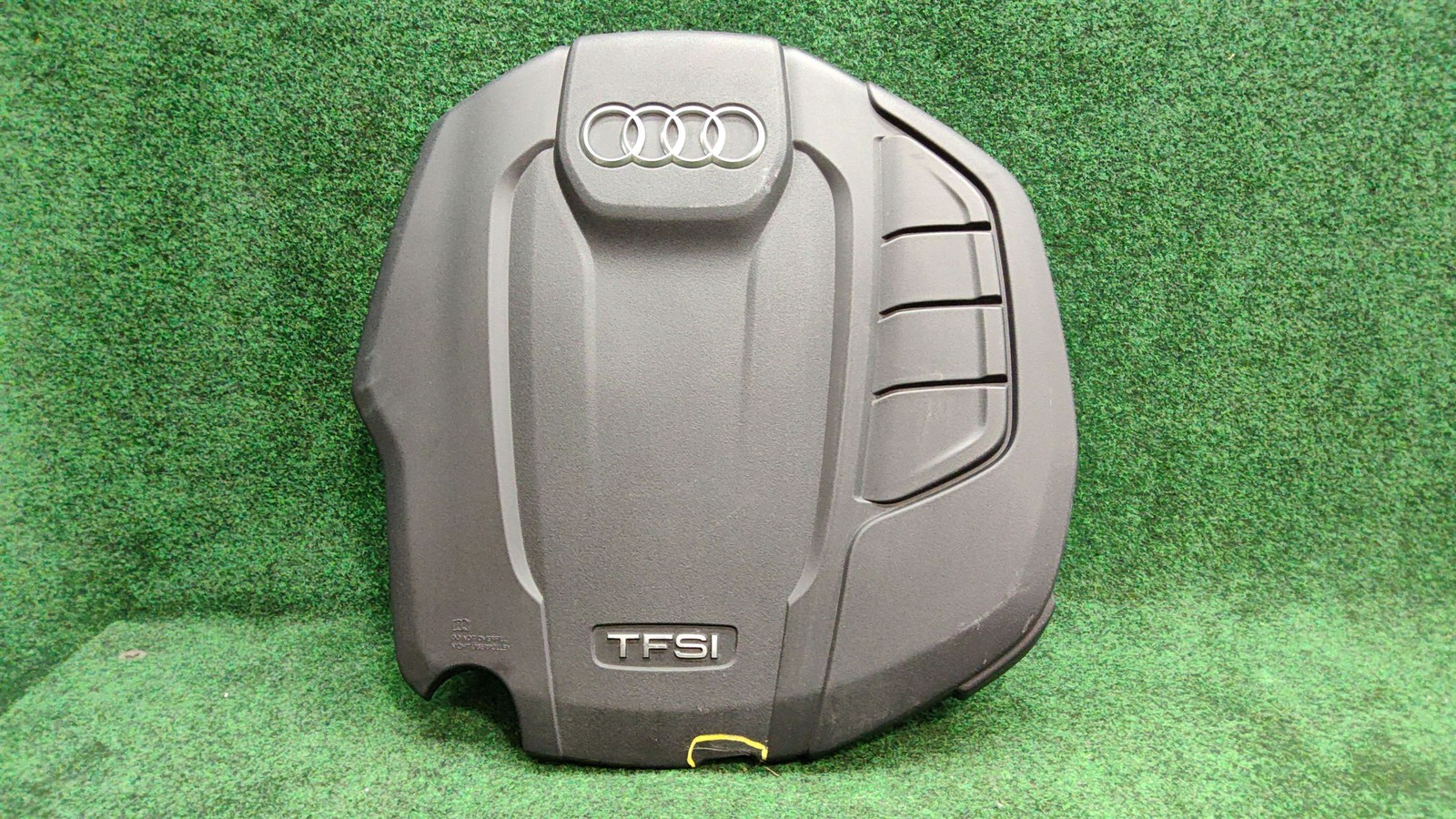 2017-2019 Audi A4 Quattro Engine Cover Oem 06l103925m