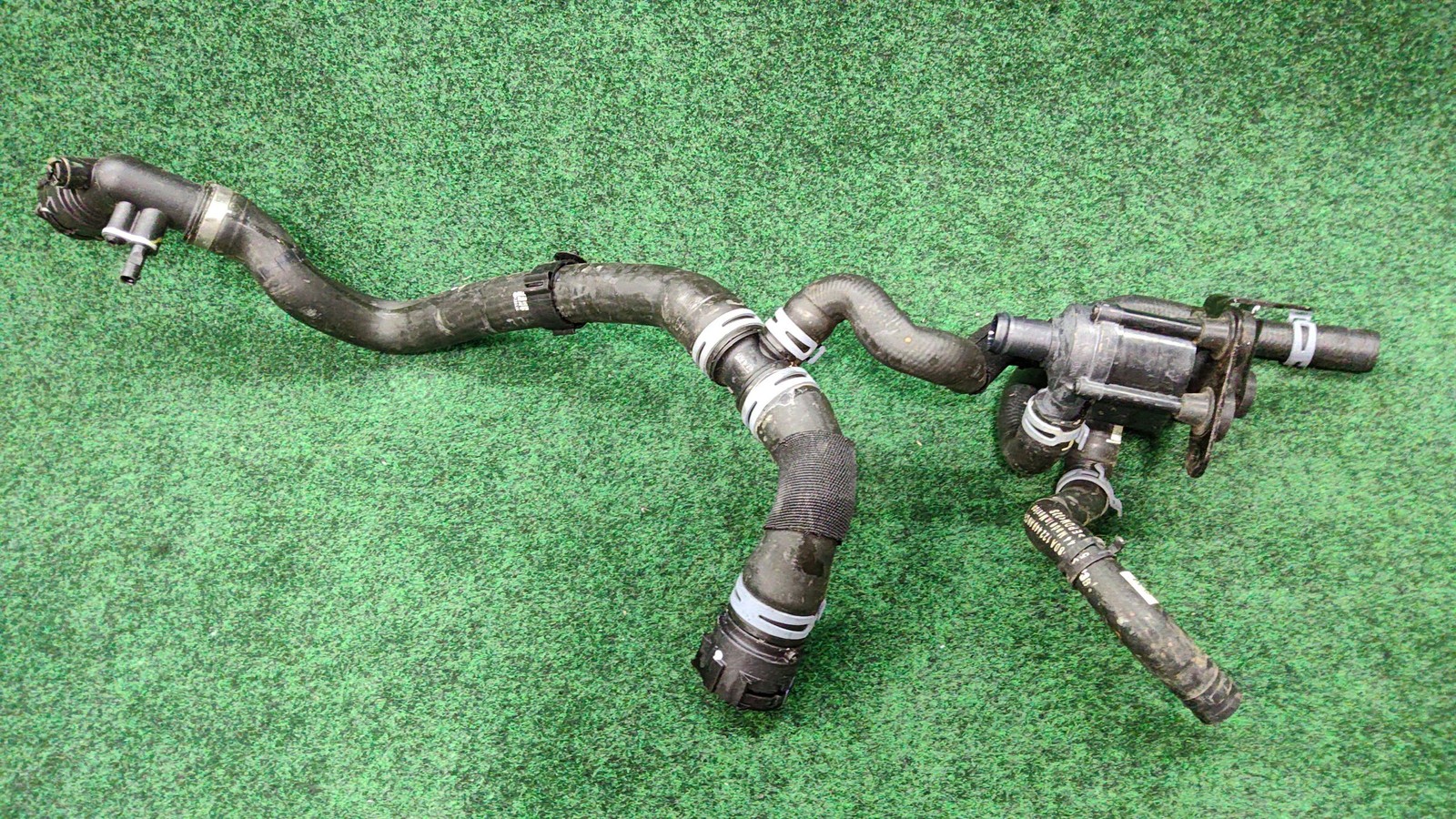 2018-2024 Audi Q5 Engine Set Of Coolant Hoses Oem 80a819334ag 80a819370b