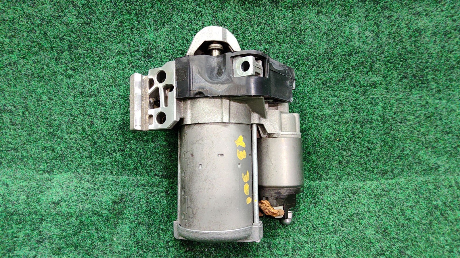 2018-2023 BMW X3 2.0L Engine Starter Motor OEM 12418621839