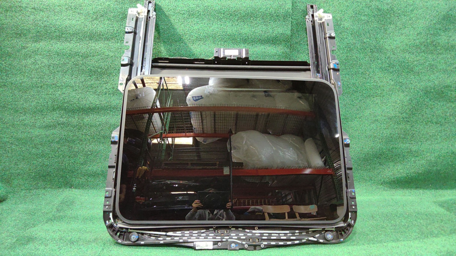 2019-2025 Bmw 330i Sunroof Glass Sdn Oem 54108737865 Original