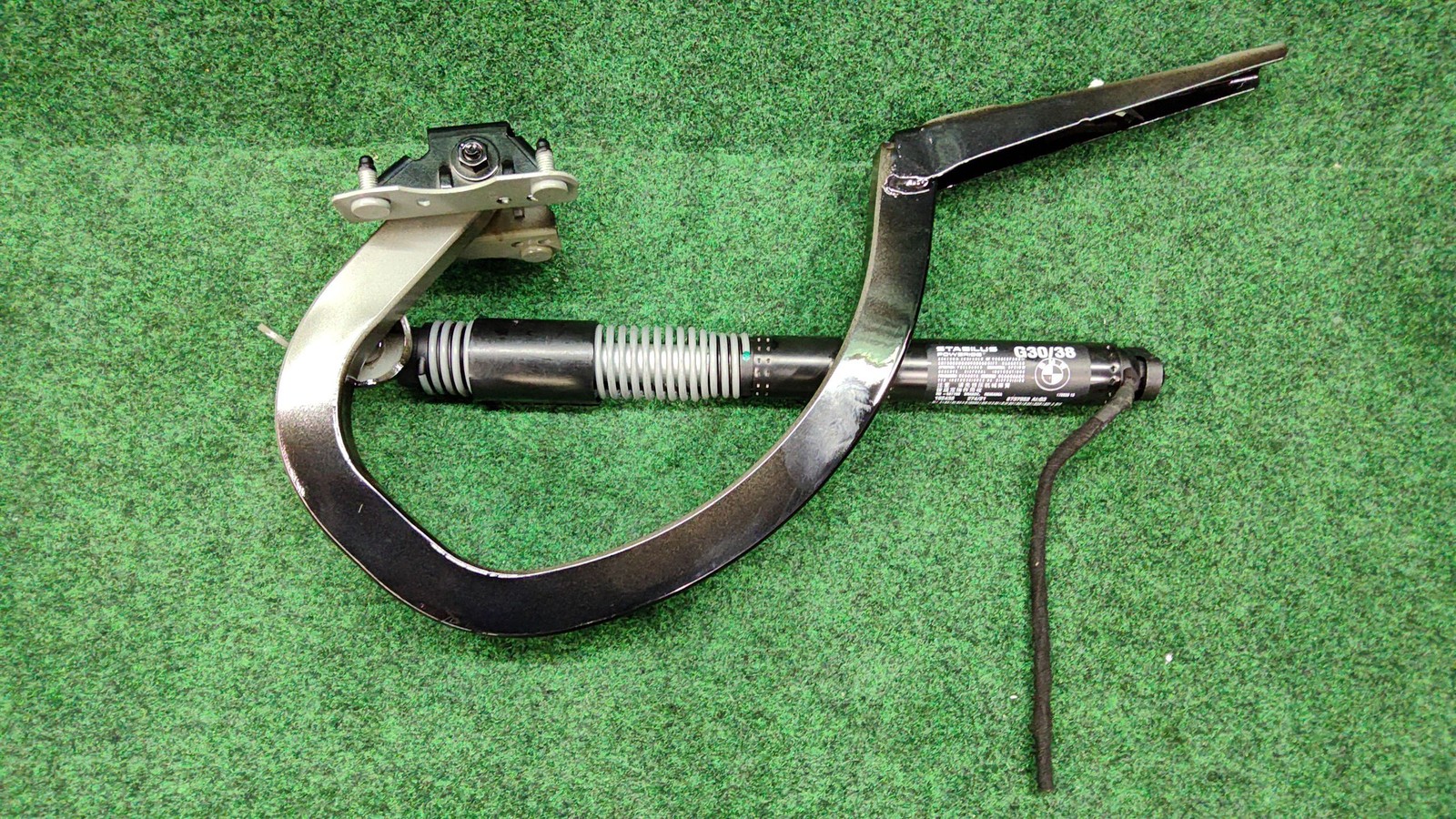 2018-2023 BMW 540i Right Rear Trunk Lid Hinge & Tension Spring OEM 41007440698