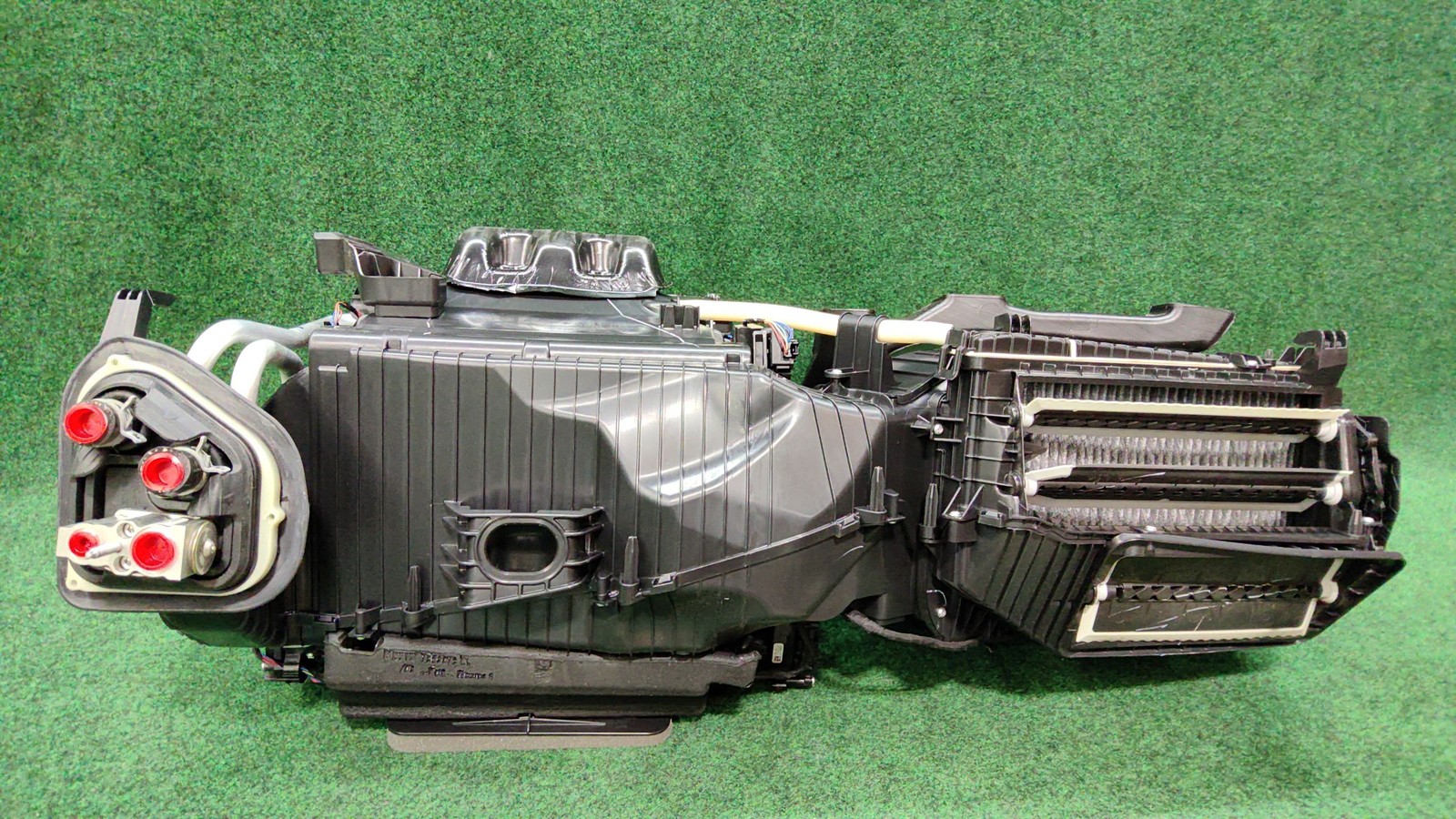 2020-2022 Bmw X3 A/c Evaporator Housing Oem 64119382874