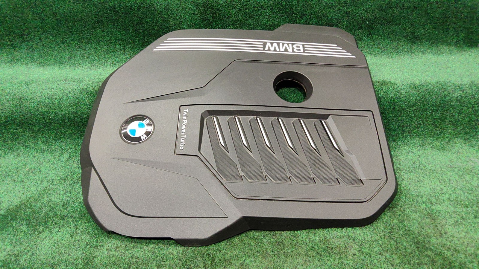 2019-2023 BMW X5 3.0L Engine Cover OEM 11148687367