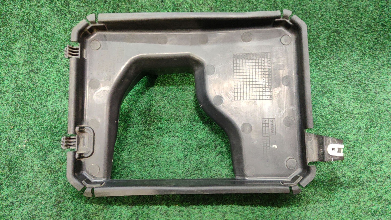 2019-2023 Bmw X5 Air Intake Duct Cooler Oem 51748069276