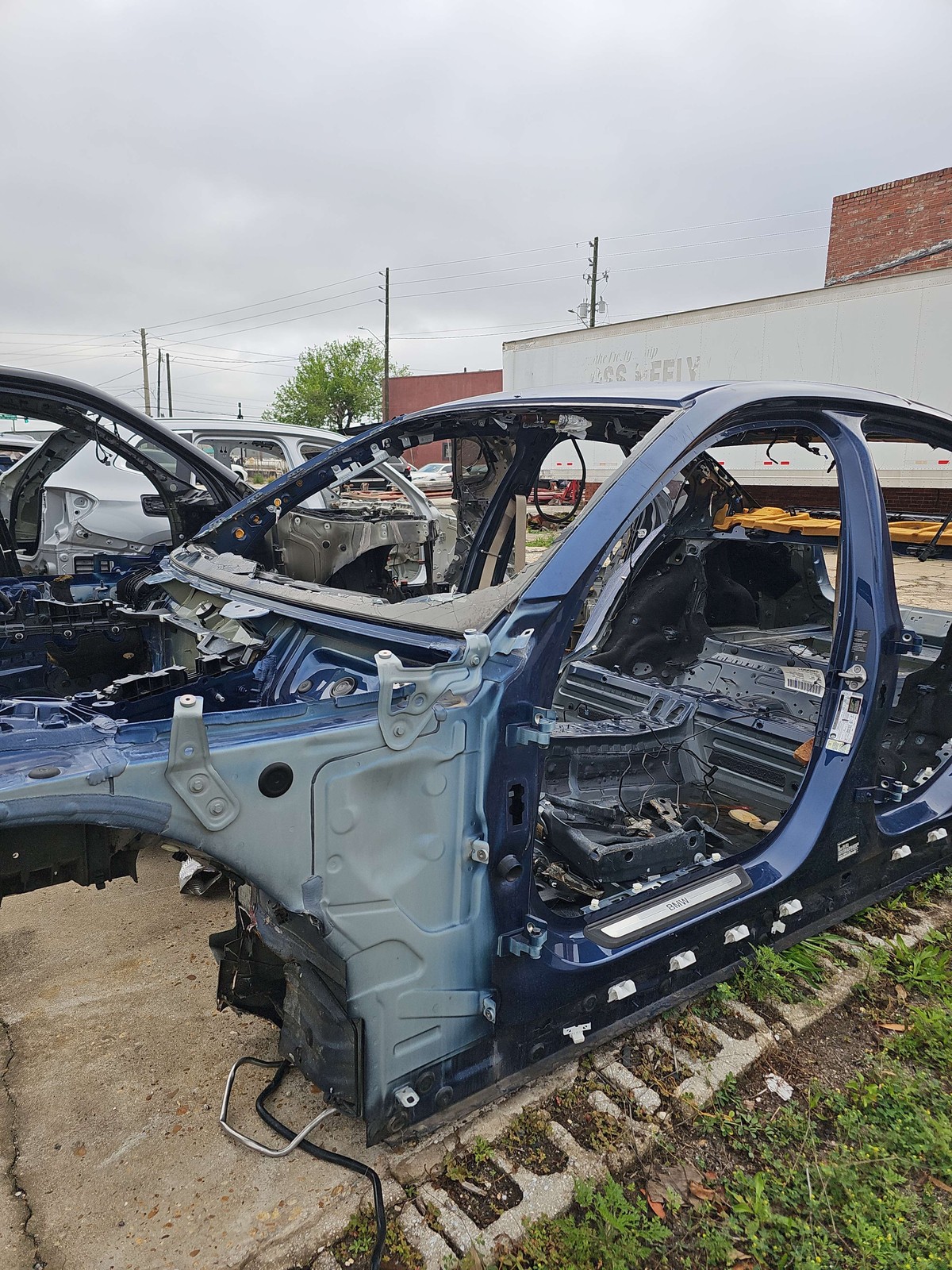 2019-2025 Bmw 330i A Pillar Left color C1M Oem 41007493259