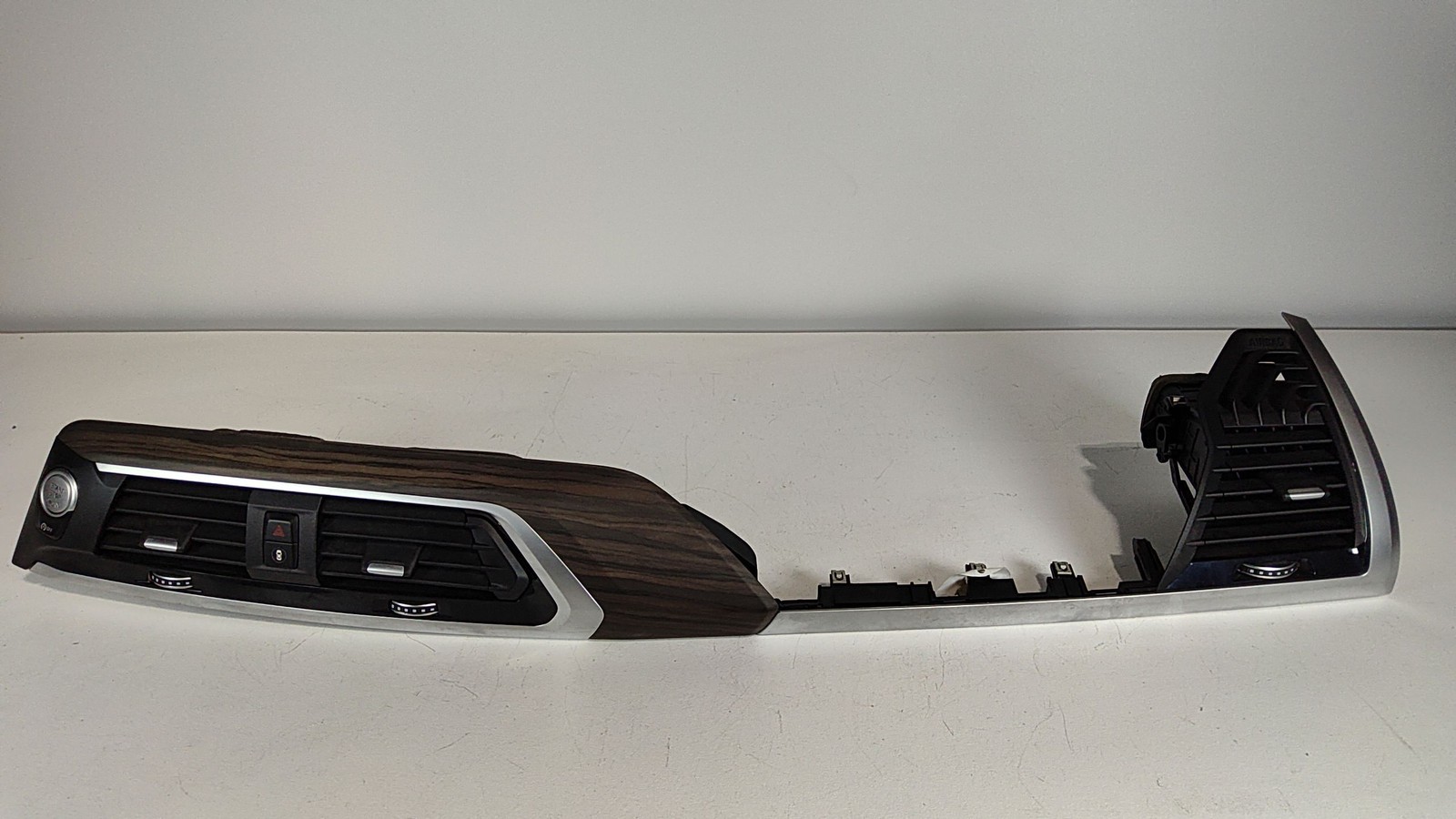 2018-2021 BMW X3 Dashboard A/C Heater Air Vent Grill OEM