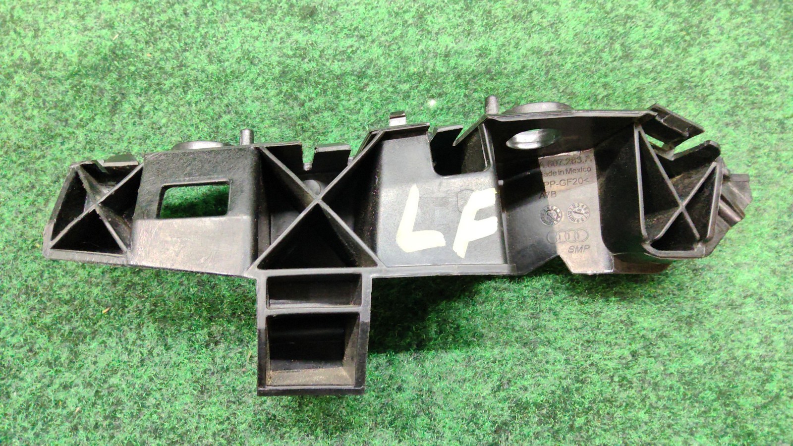 2023 Audi Q5 Front Left Bumper Mounting Bracket Oem 80a807283a Original