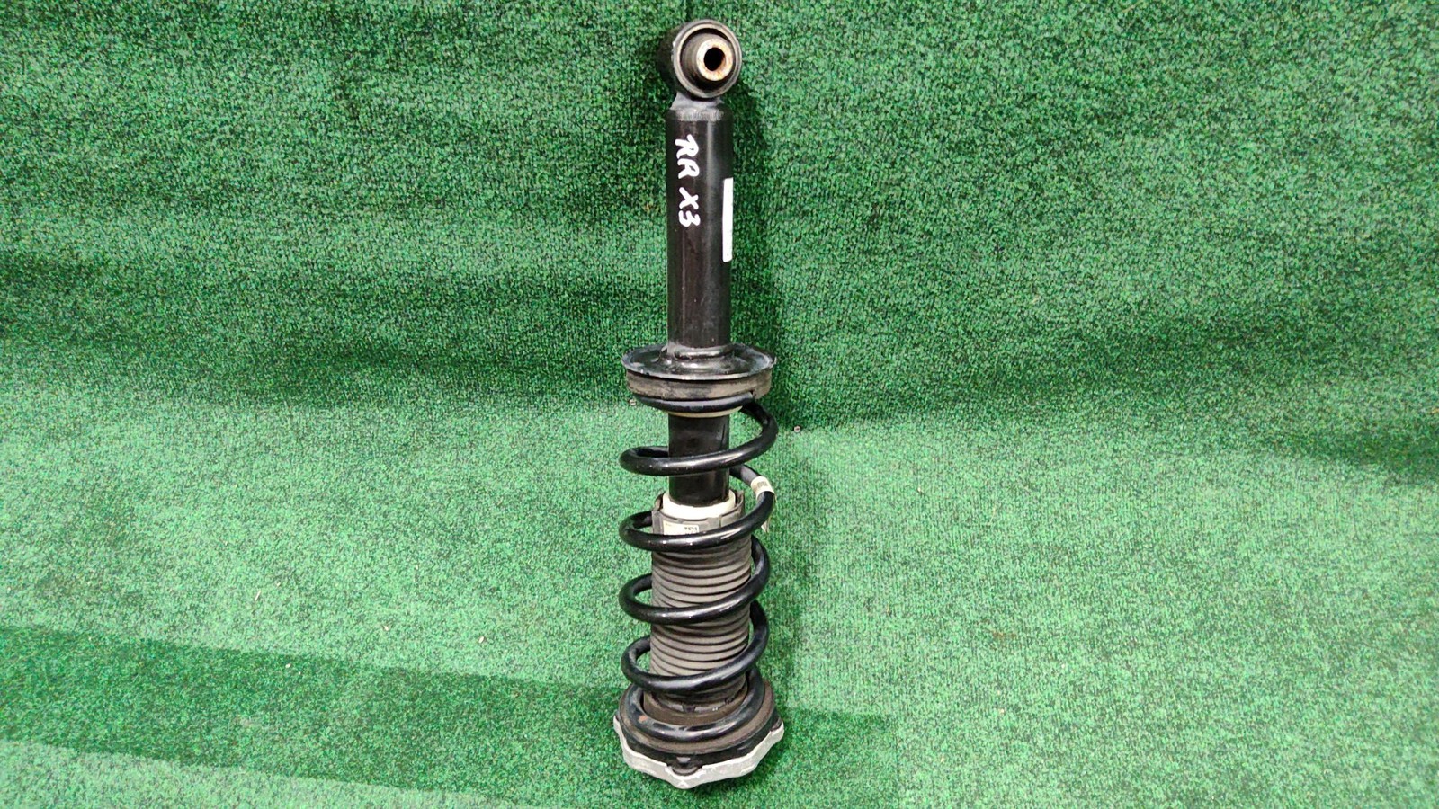 2018-2024 Bmw X3 Rear Spring Strut Assembly Oem 33526871801