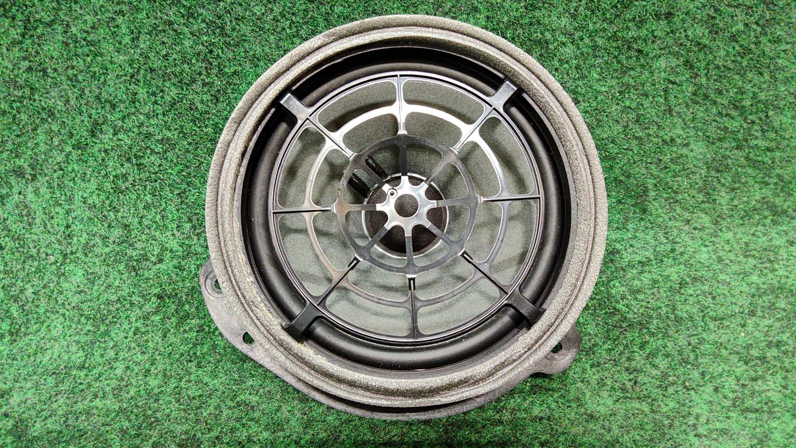 2018-2024 Audi S4 Rear Right/Left Door Woofer Sound Speaker 3D OEM 8W5035411A