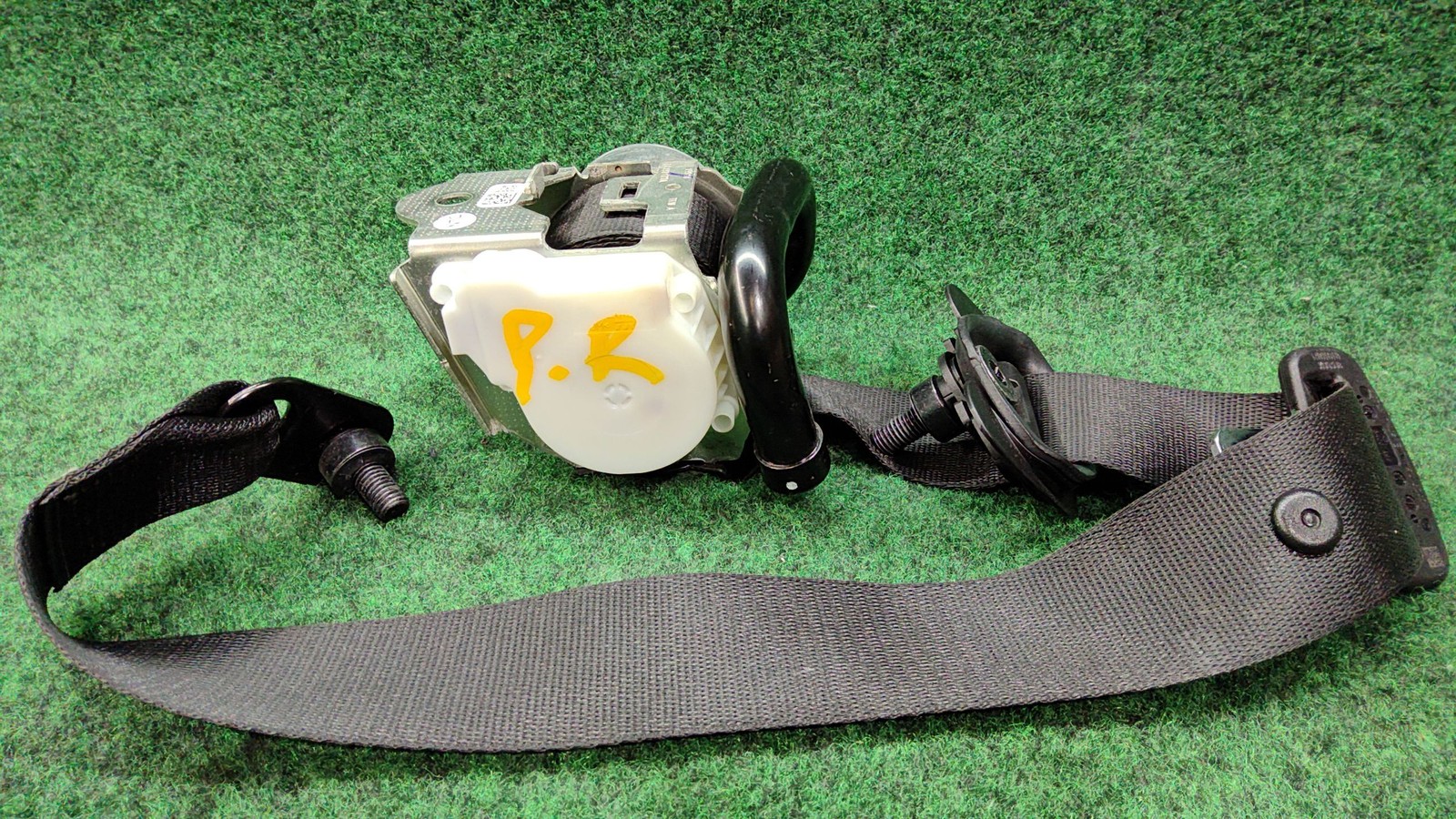 2019-2023 Bmw Rear seat belt right Rh Active Protection System Oem 72117941640