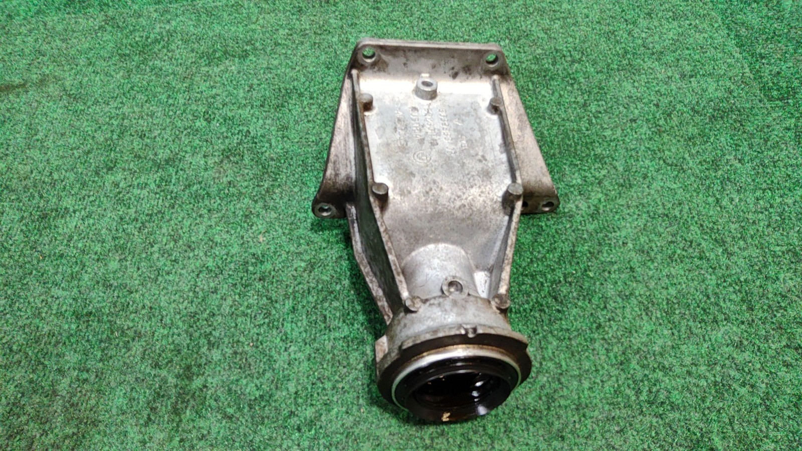 2019-2022 Bmw 330i Axle Carrier Support Bracket 76k Mls Oem 31508639382