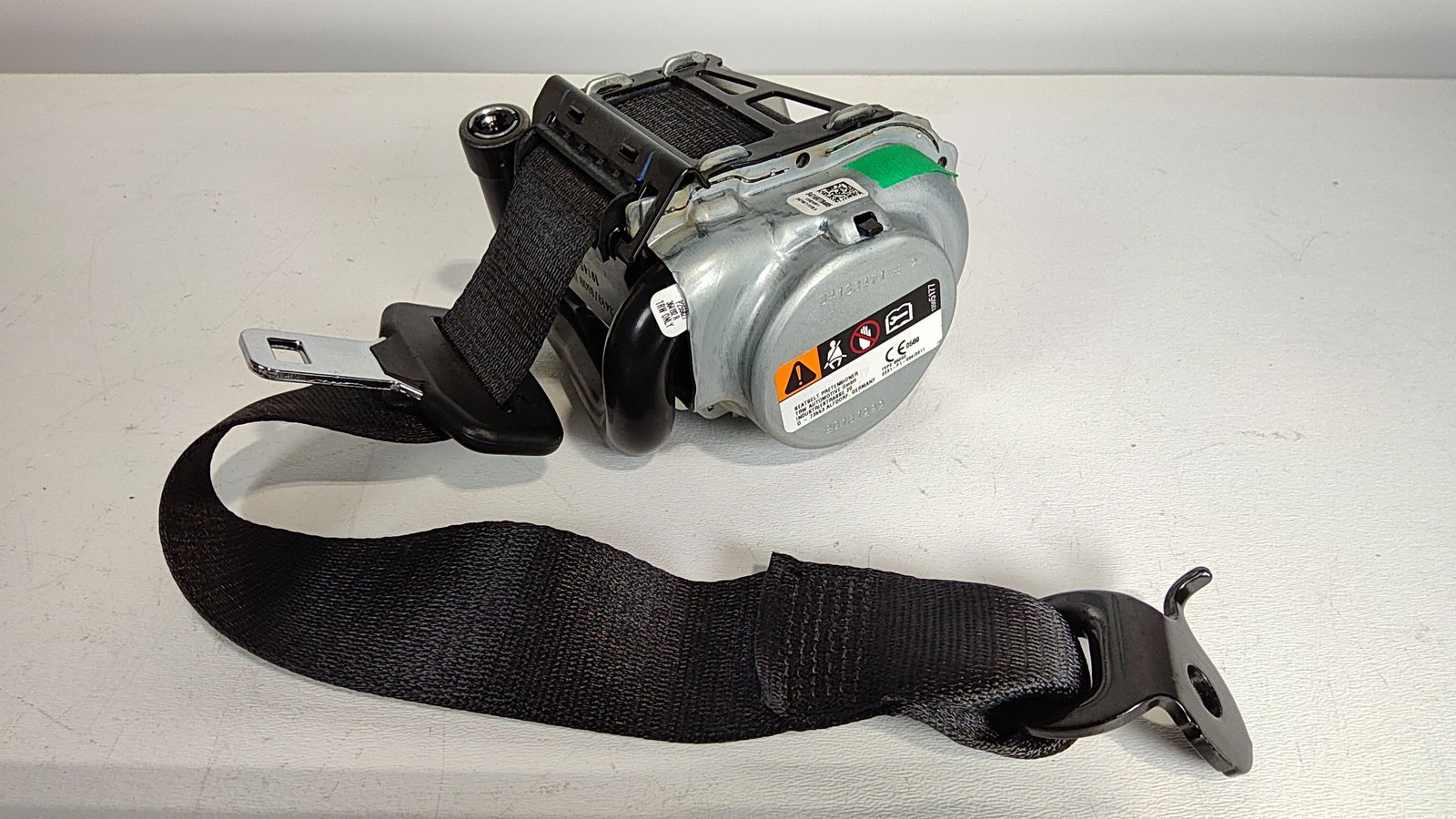 2018-2021 BMW X3 Rear Right Side Seat Belt Black OEM 72117497782