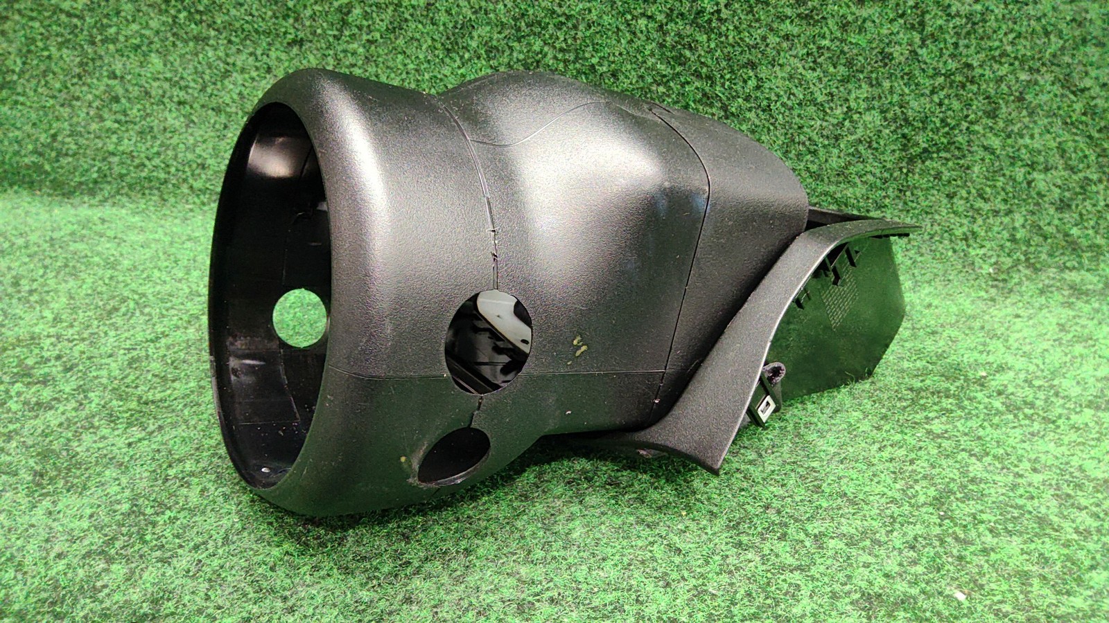 2016-2022 Mercedes Glc 300 Steering Wheel Cover Housing Oem A2536806100
