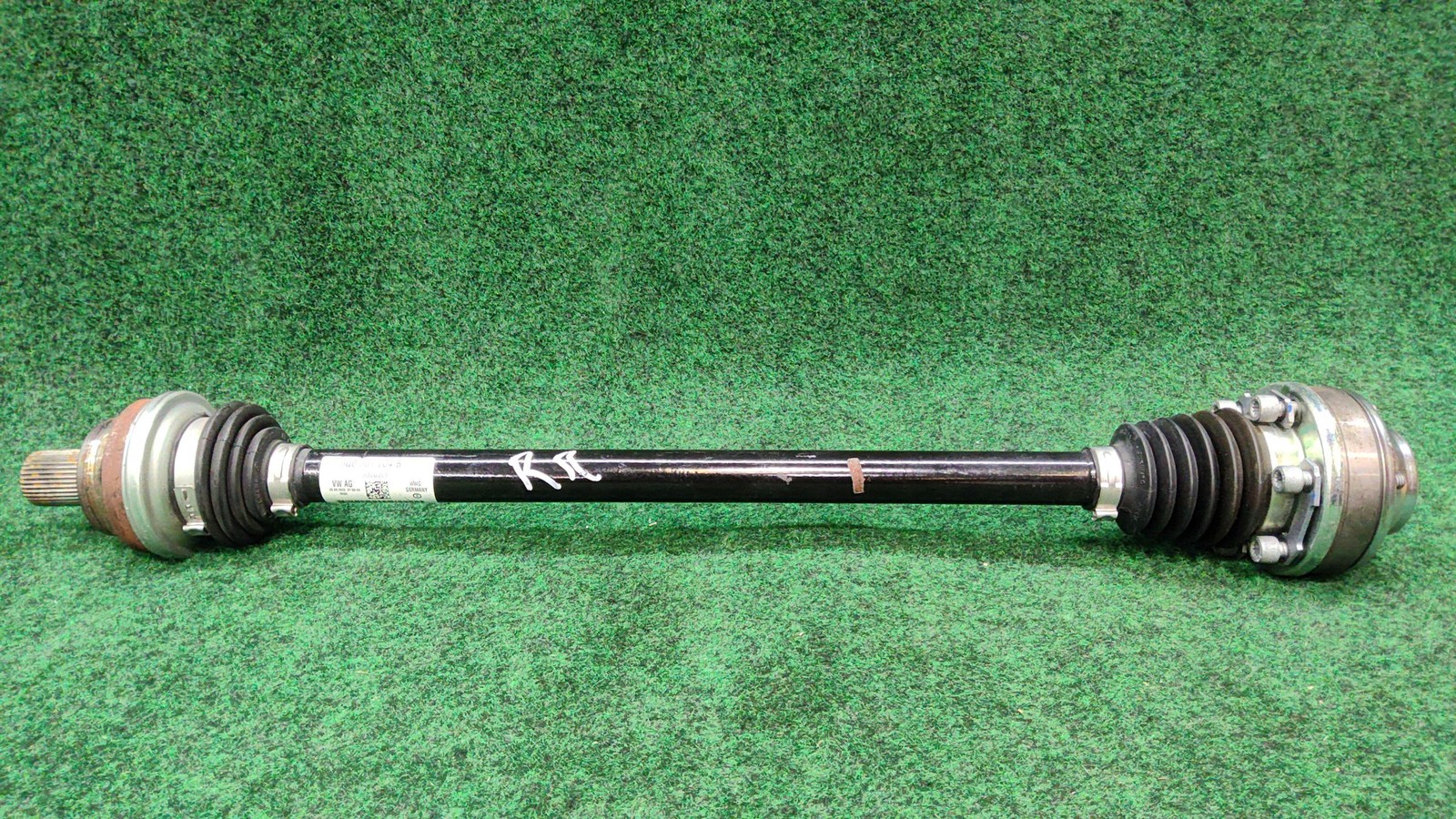 2019-2025 Audi Q3 Rear Right Axle Drive Shaft 1k Miles Oem 3q0501204b
