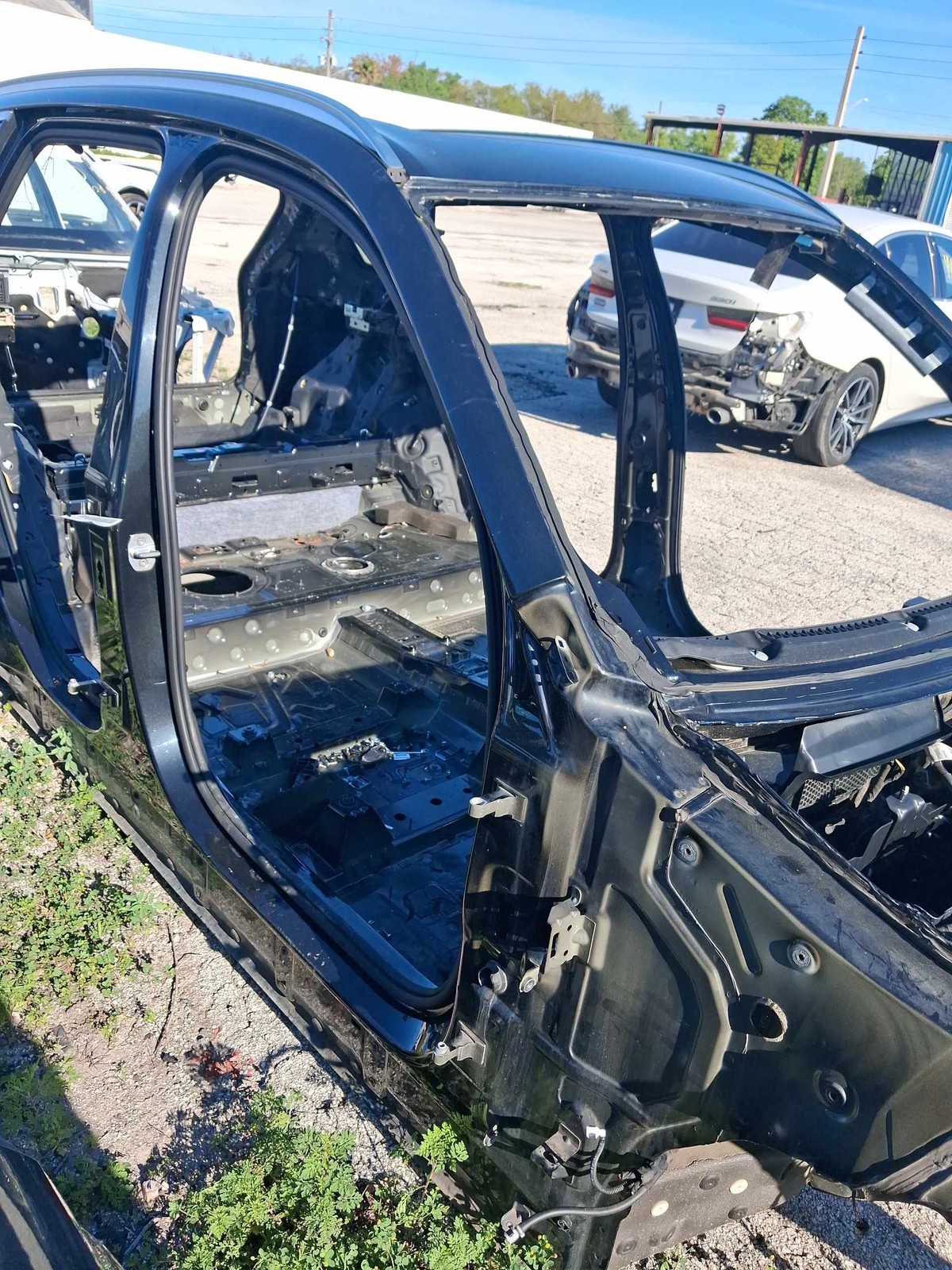 2019-2024 BMW X5 Right A Pillar Body BLACK SAPPHIRE METALLIC 475 OEM 41007954994