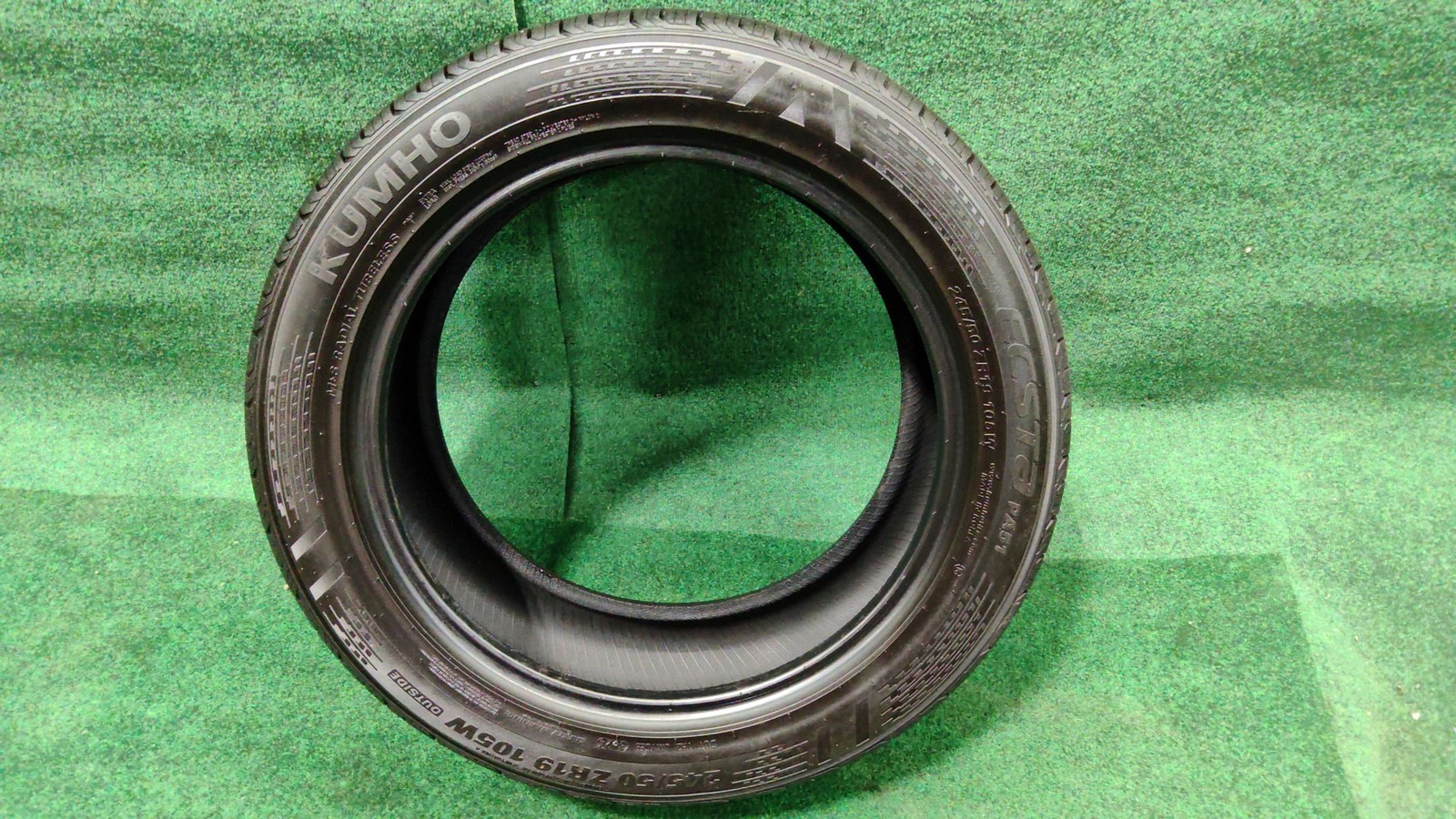 Tire Kumho Ecsta 19' 245/50-19