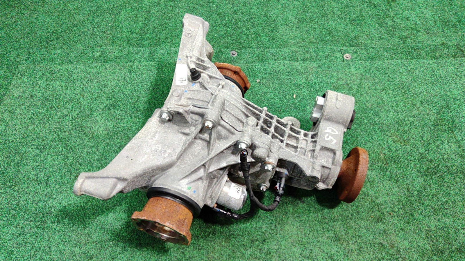 2021-2024 Audi Q5 Quattro Rear Differential Assembly 39k Mls Oem 0b0500043n