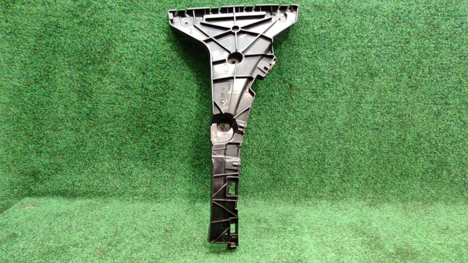 2021-2024 Audi Q5 Quattro Right Rear Bumper Guide Bracket Oem 80a807454