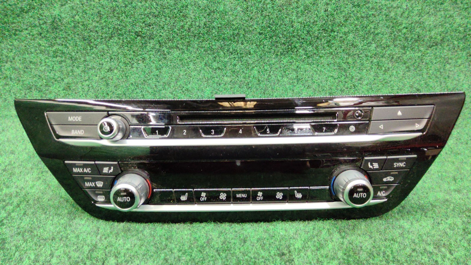 2017-2020 BMW 530i Heater A/C Control Switch Panel OEM 61319459183