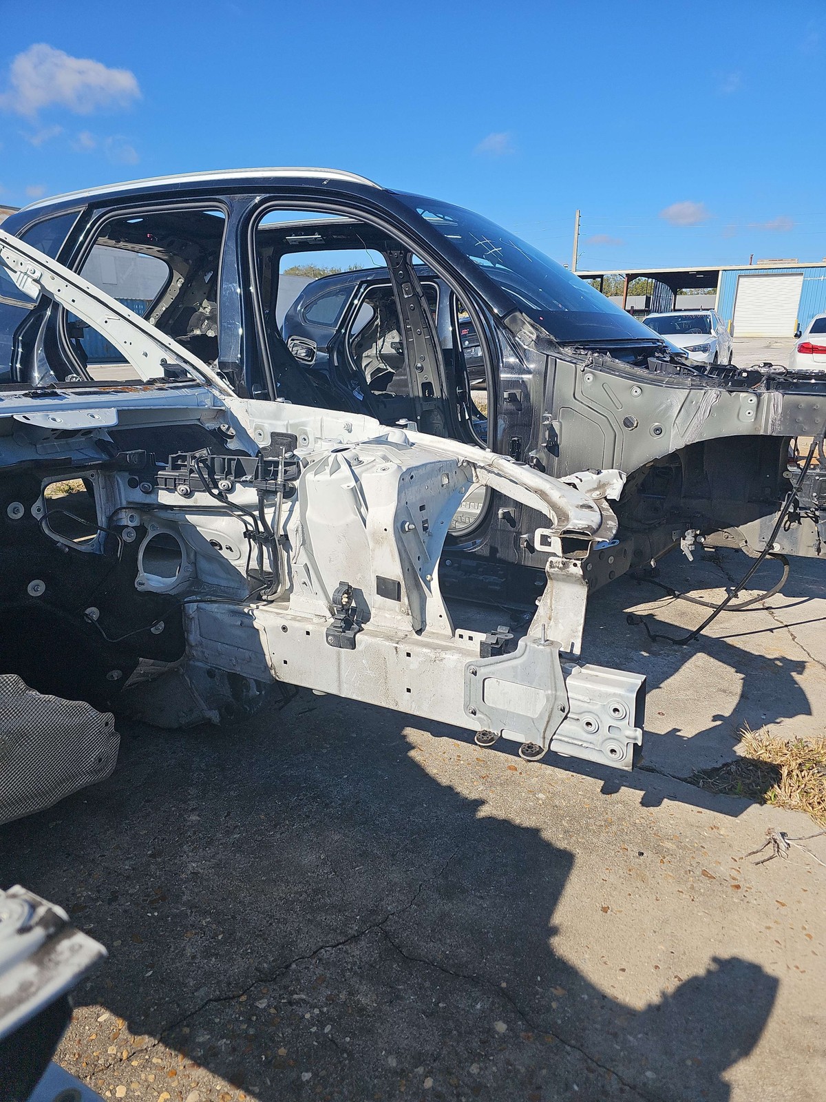 2017-2023 Bmw 530i Front Right Engine Support Oem 41007359396