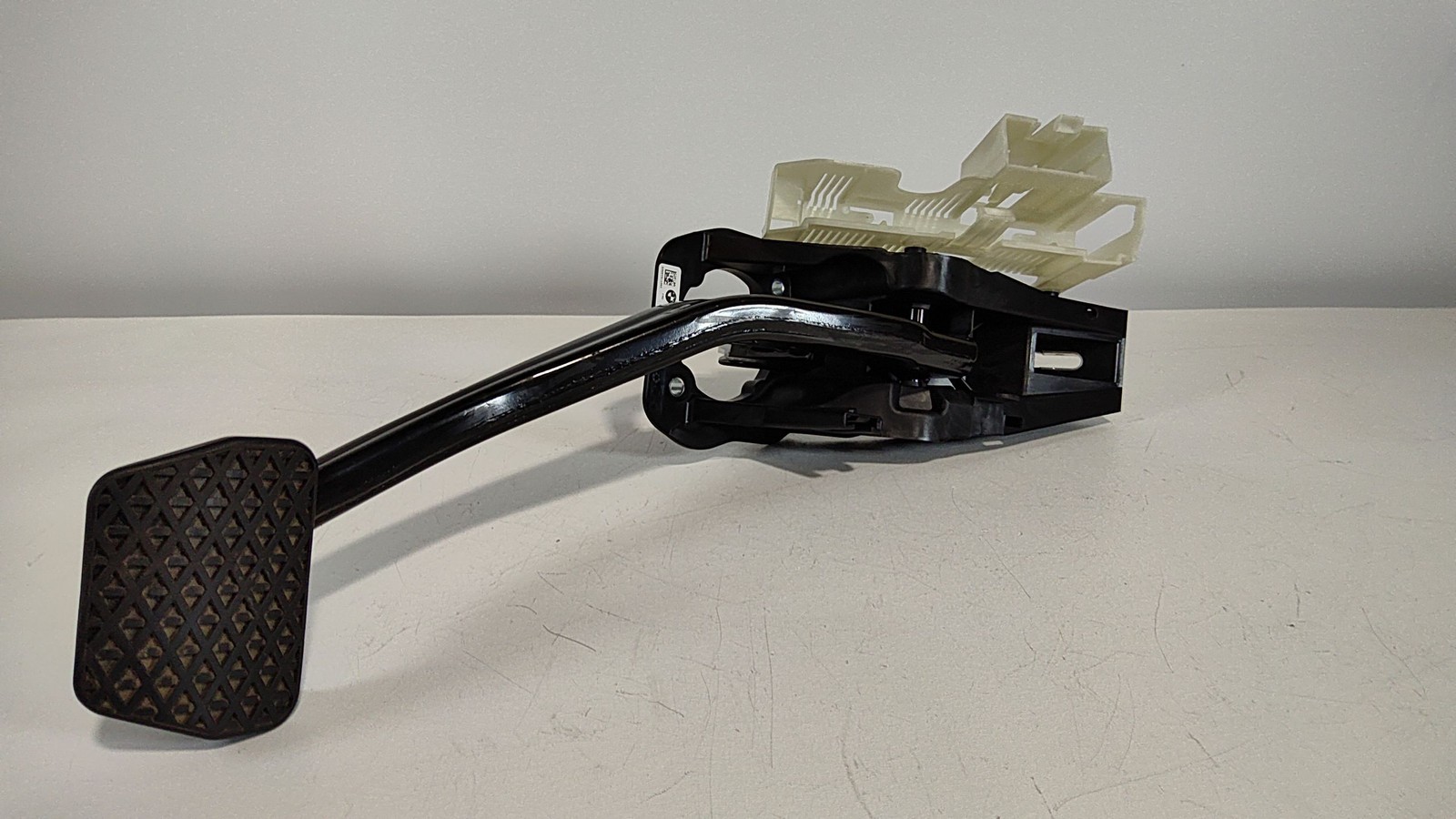 2019-2025 BMW X5 40i Brake Pedal Assembly OEM