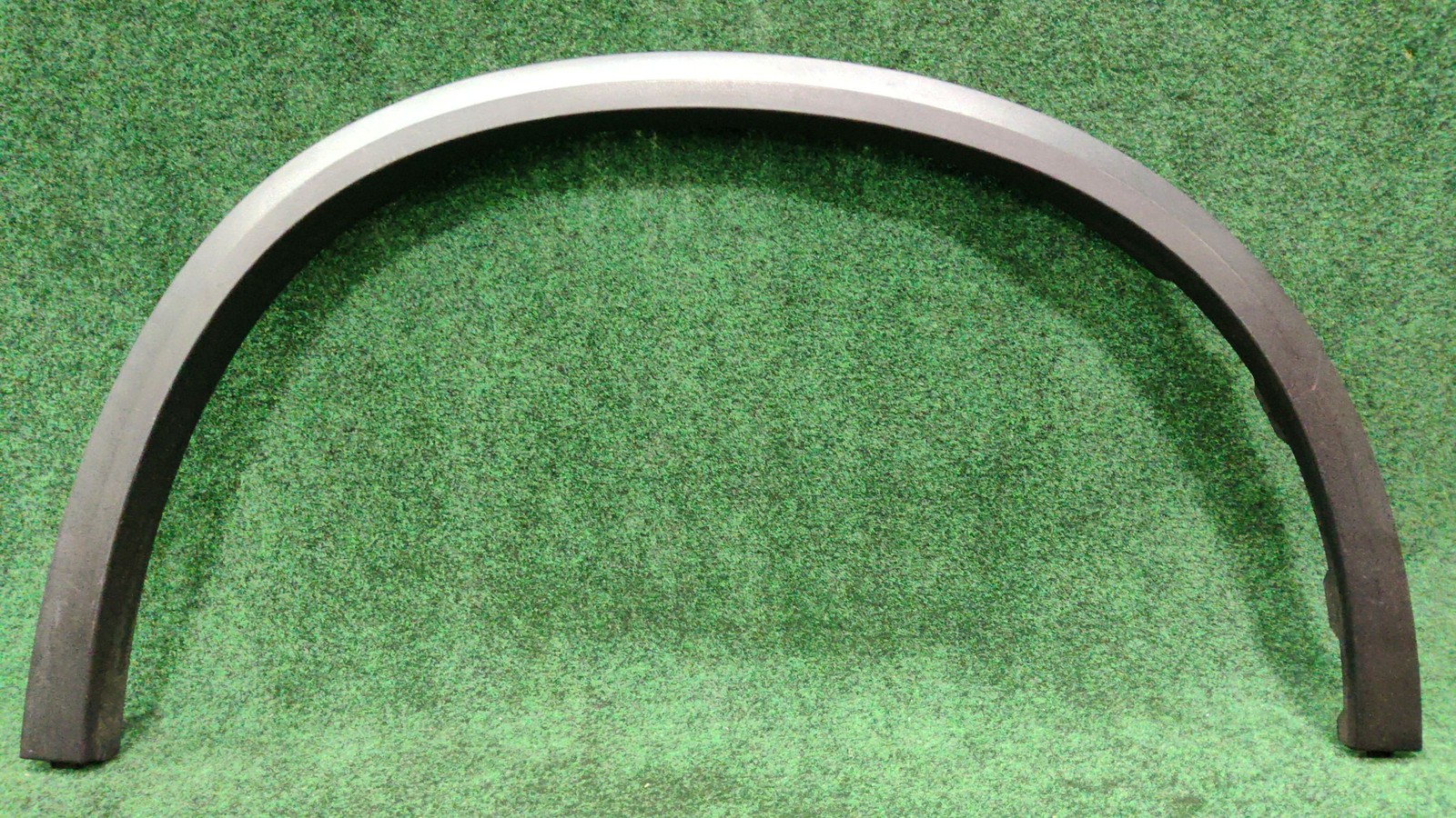 2019-2025 BMW X5 Right FRONT Fender TRIM Pannel OEM 51777441058
